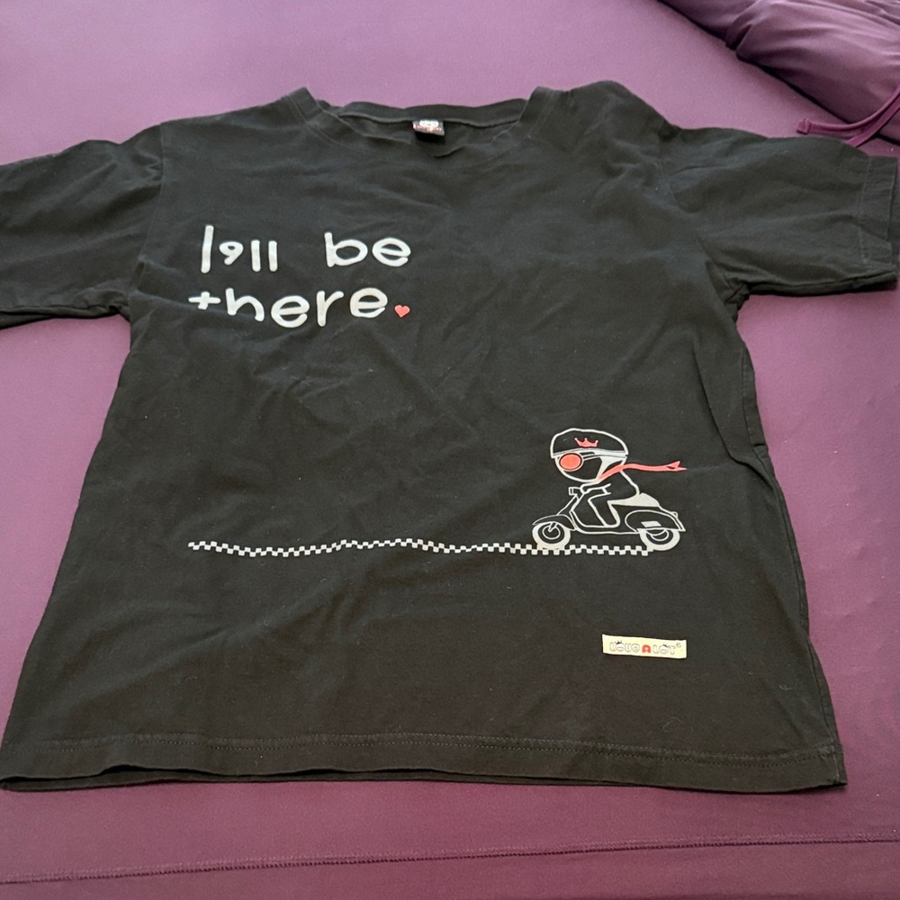Tee shirt
